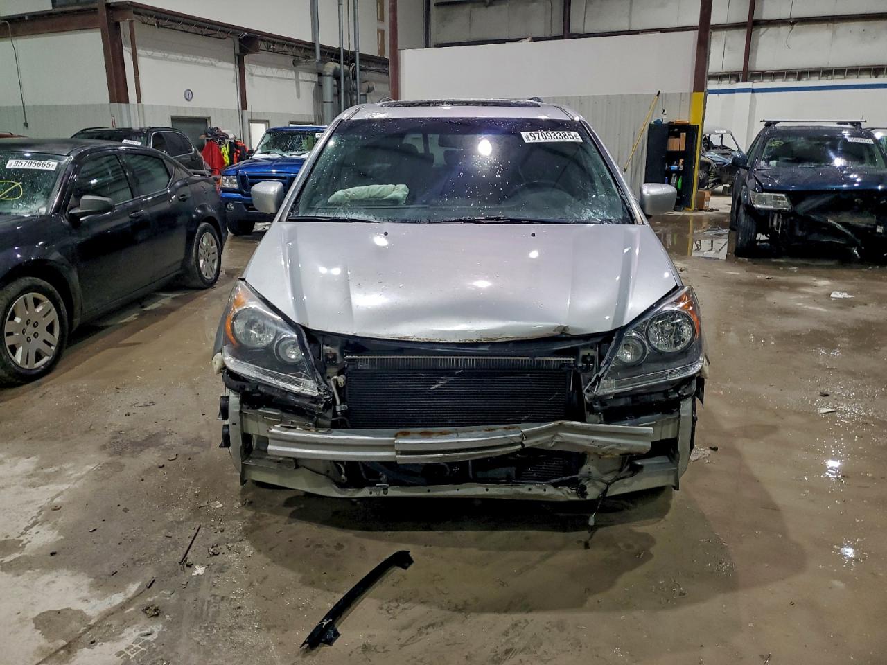 2010 HONDA ODYSSEY EXL photo 5