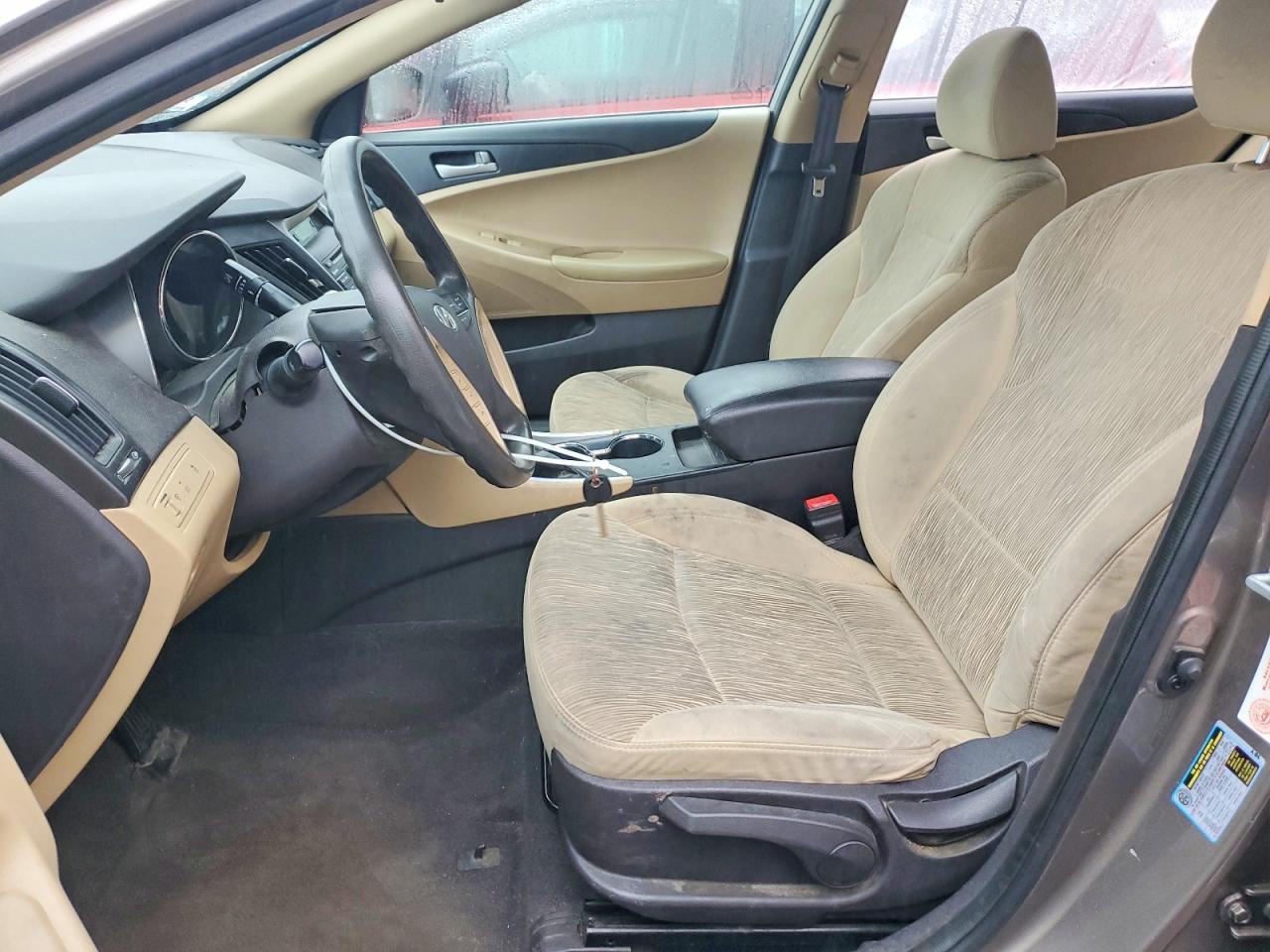 2014 HYUNDAI SONATA GLS photo 7