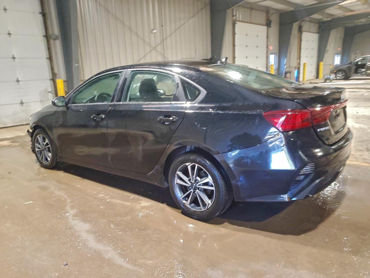 2024 KIA FORTE LX photo 4