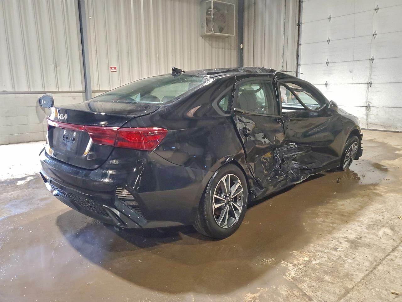 2024 KIA FORTE LX photo 7