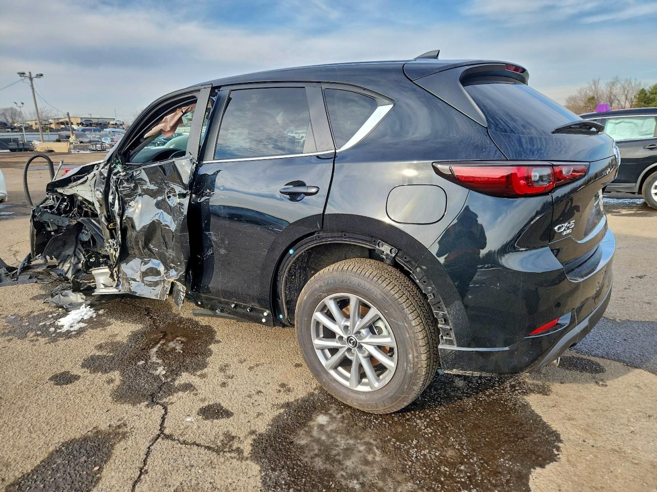 2025 MAZDA CX-5 SELECT photo 3