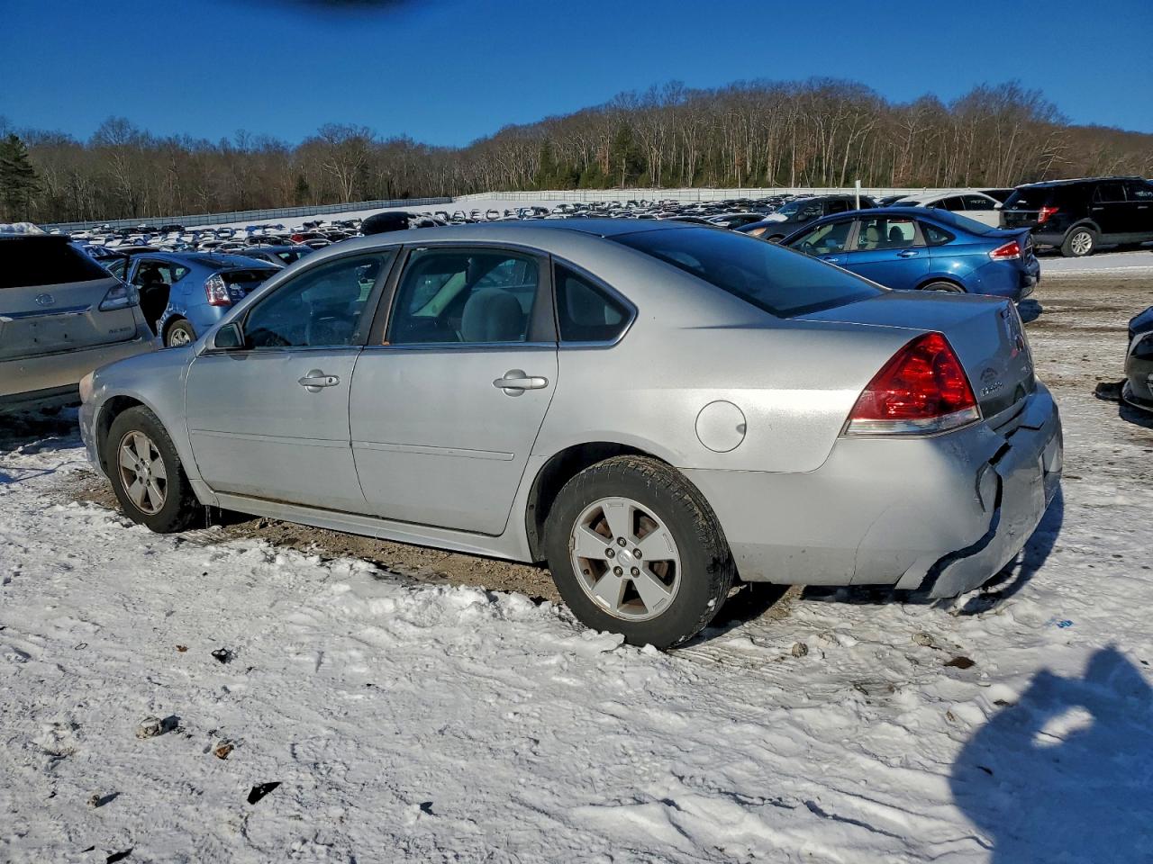 2011 CHEVROLET IMPALA LS photo 4