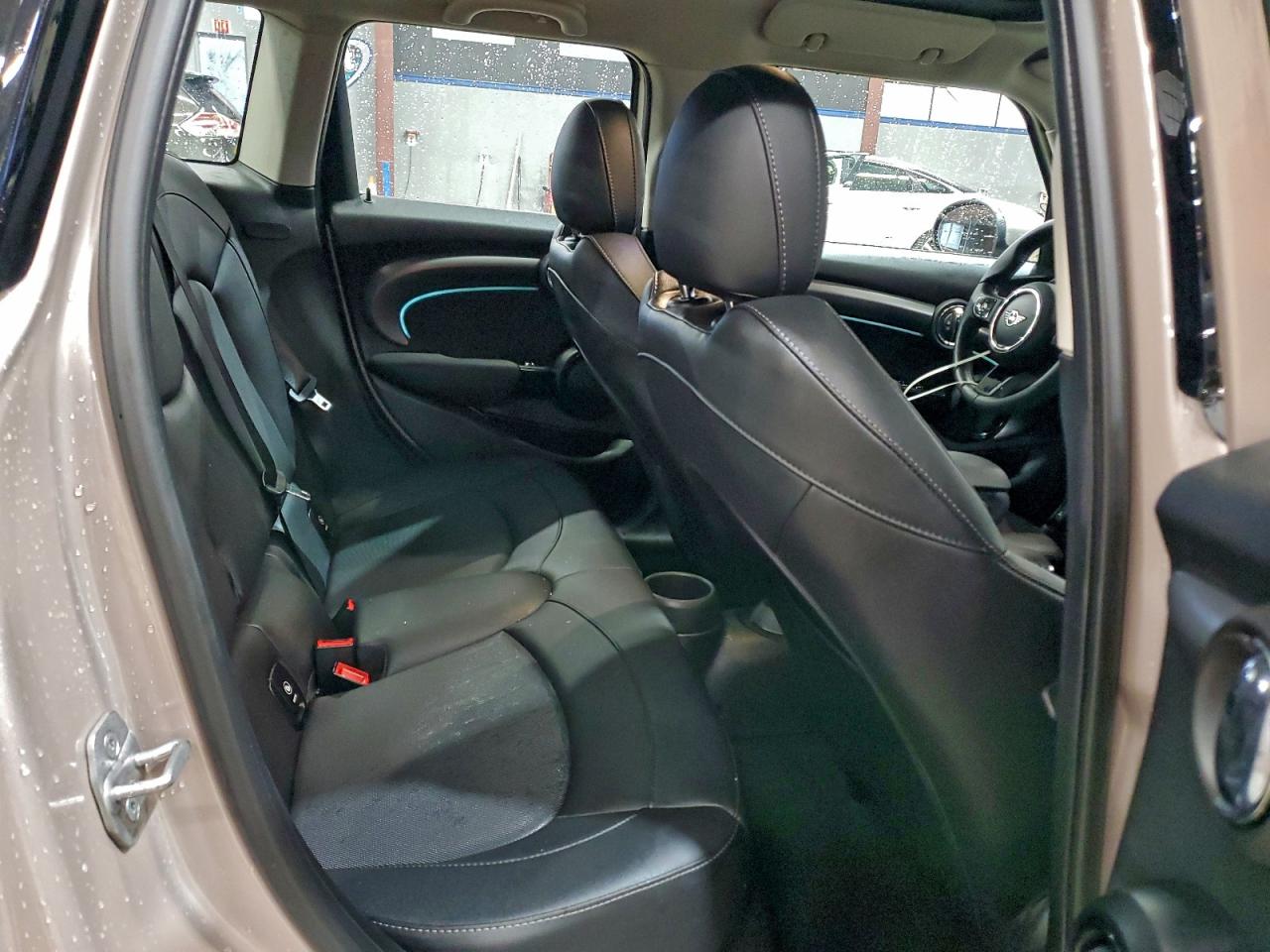 2023 MINI COOPER S photo 10