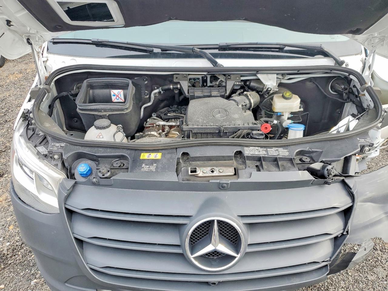 2024 MERCEDES-BENZ SPRINTER 2500 photo 12