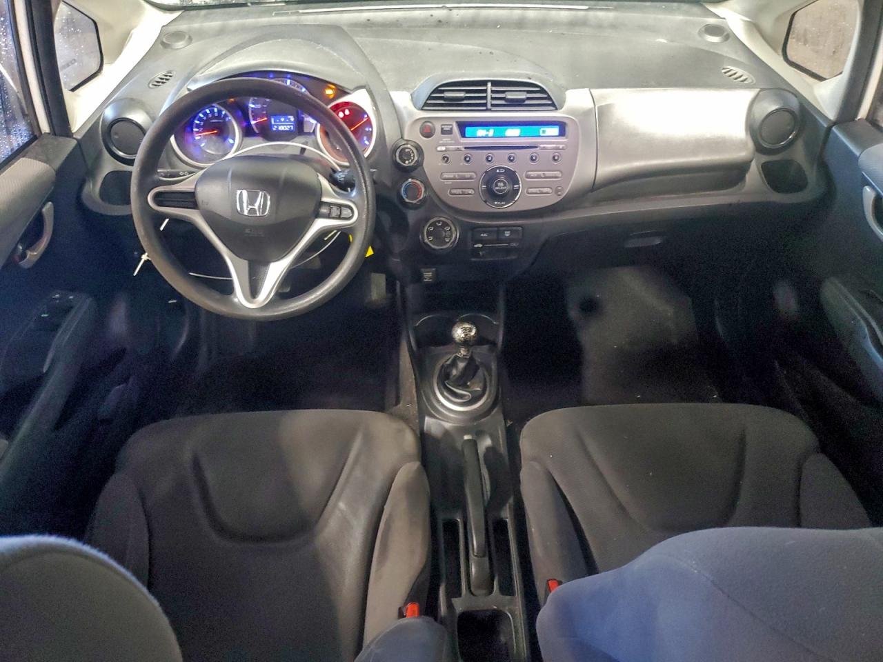 2013 HONDA FIT photo 8