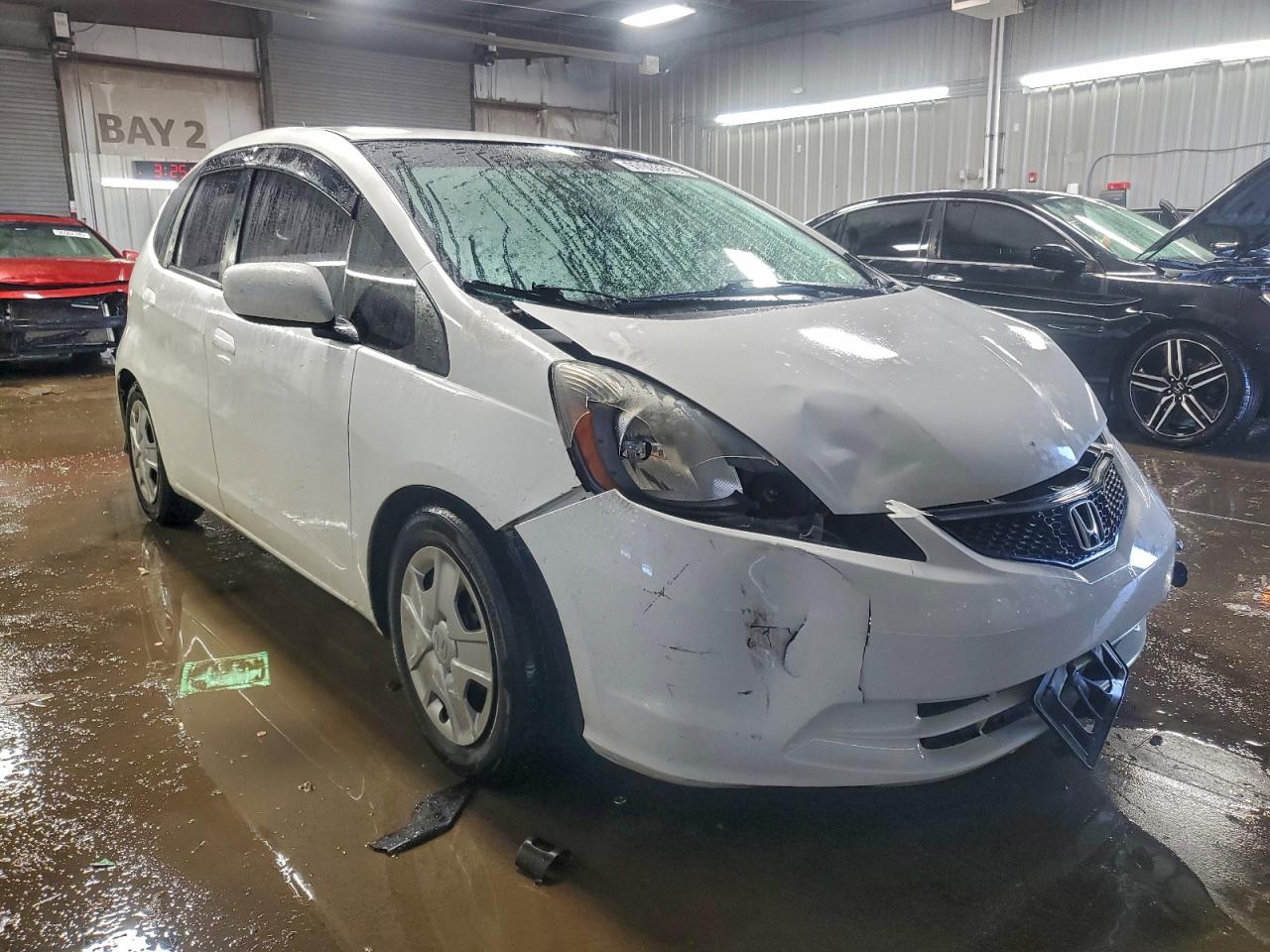2013 HONDA FIT photo 4