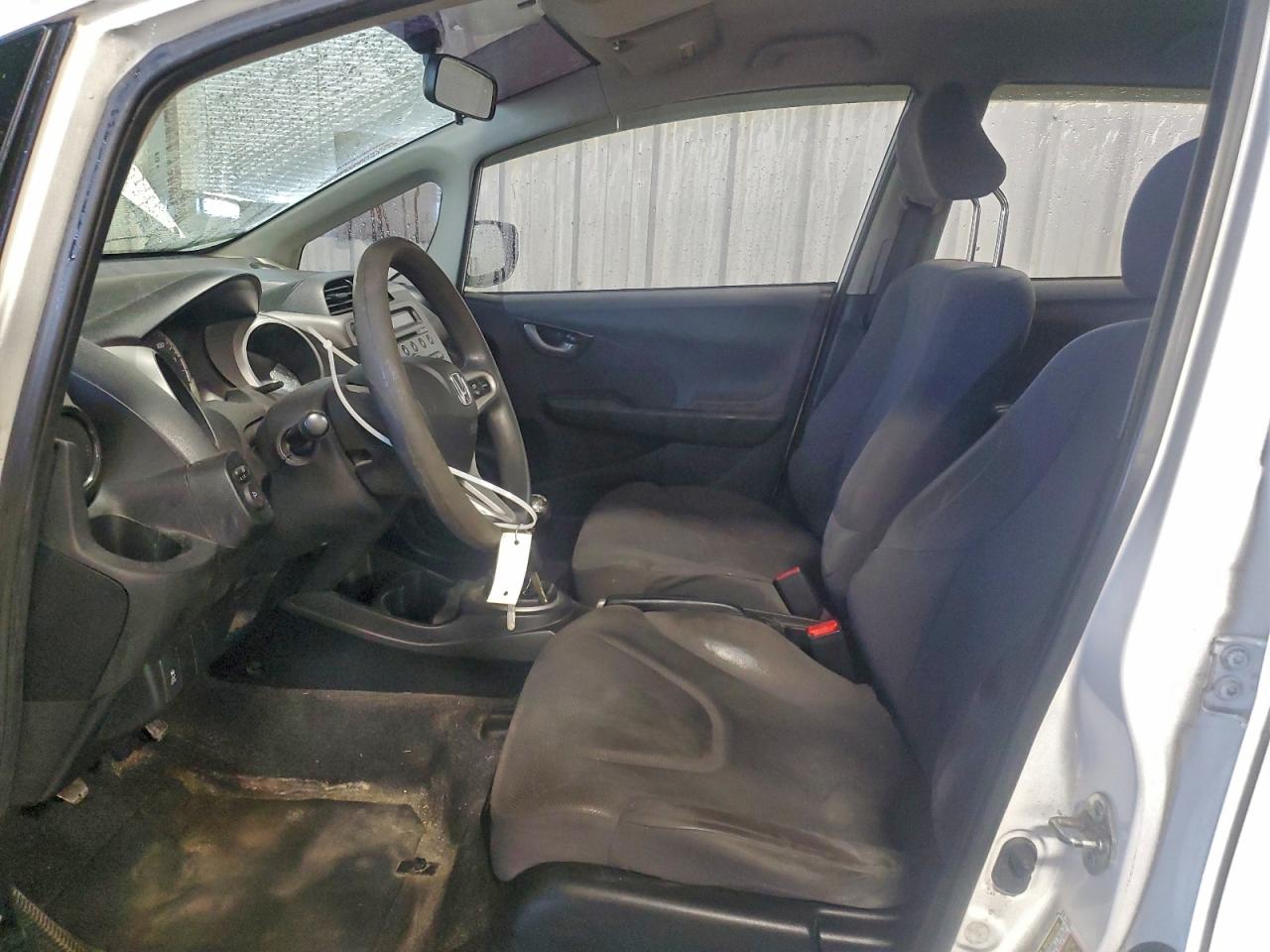 2013 HONDA FIT photo 7