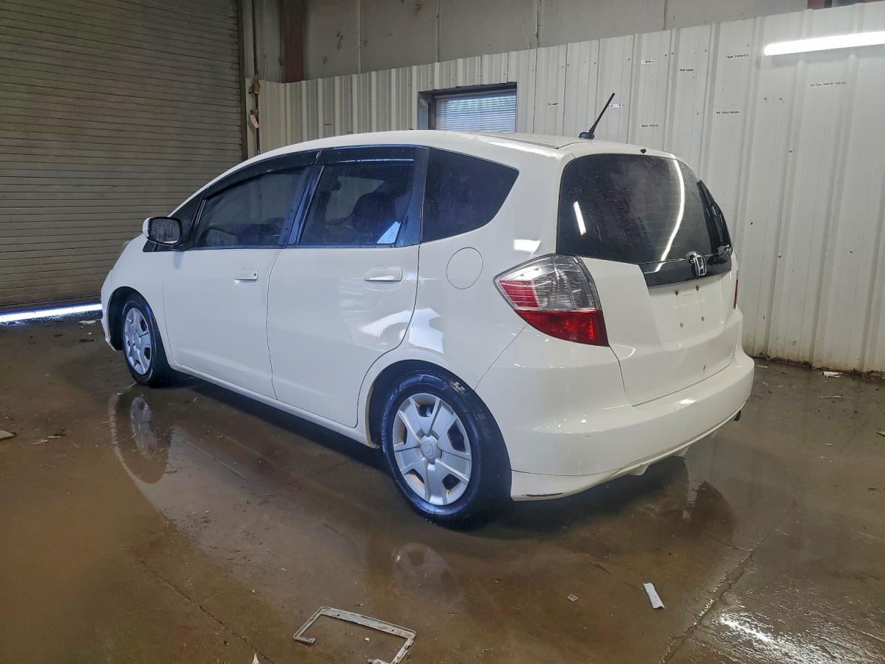 2013 HONDA FIT photo 2