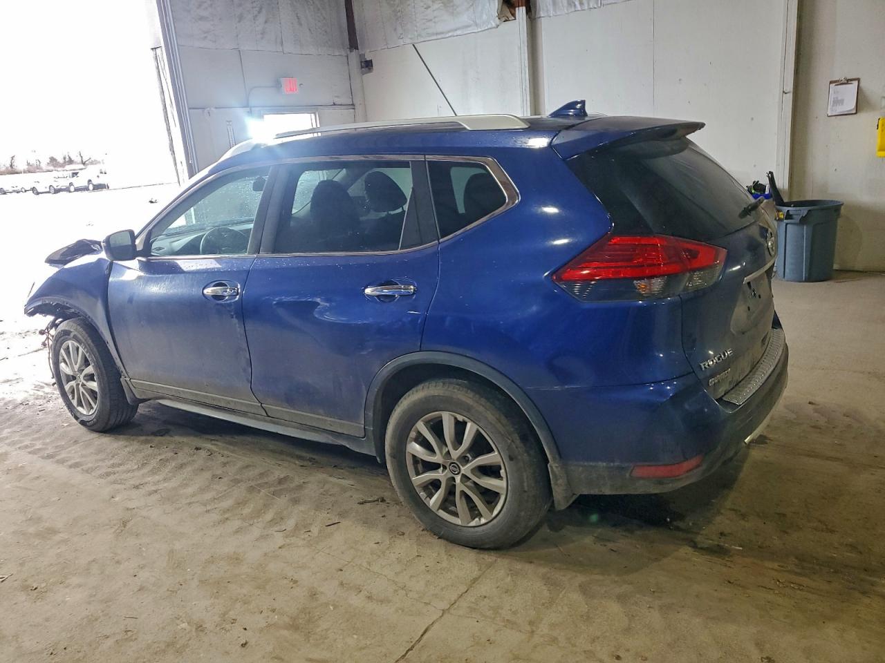 2017 NISSAN ROGUE S photo 3