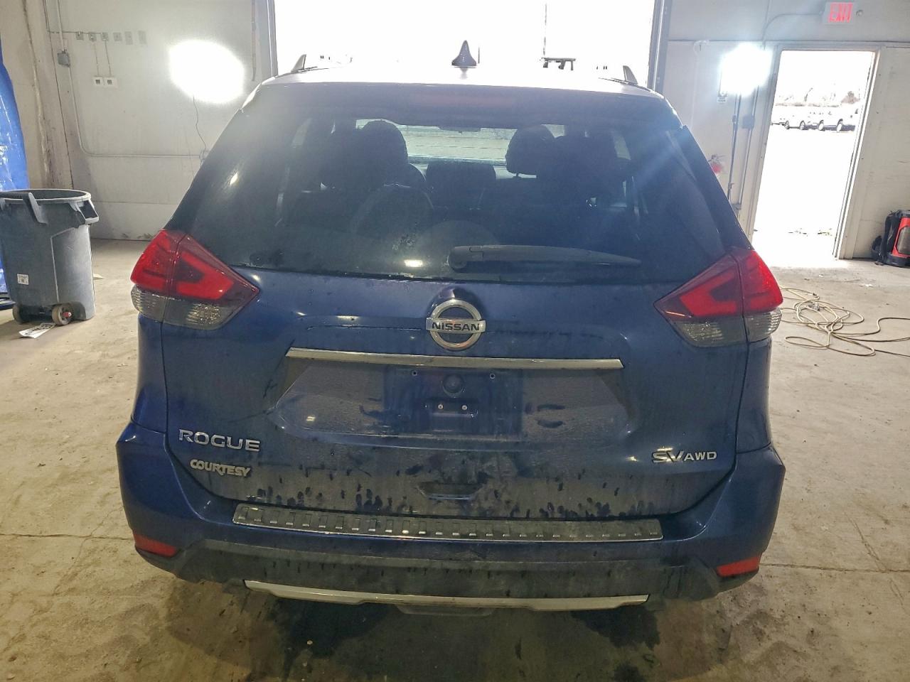2017 NISSAN ROGUE S photo 11