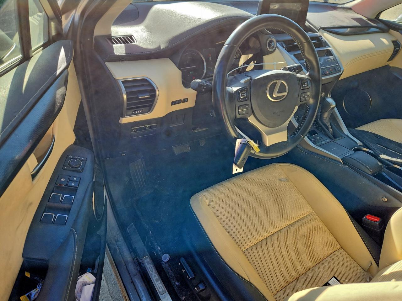2020 LEXUS NX 300H photo 8