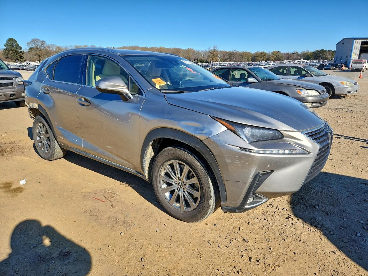 2020 LEXUS NX 300H photo 4
