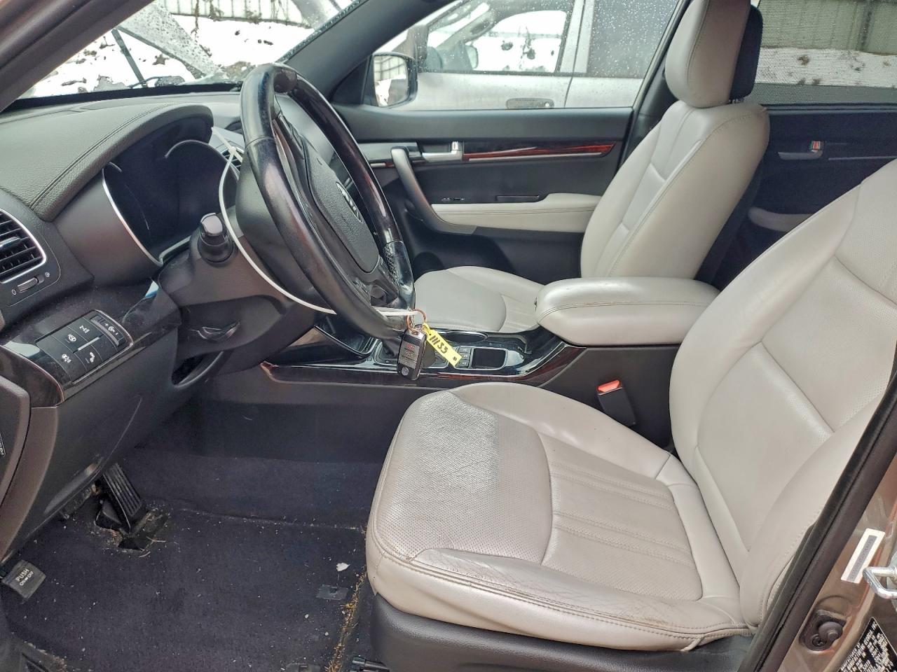 2015 KIA SORENTO SX photo 7