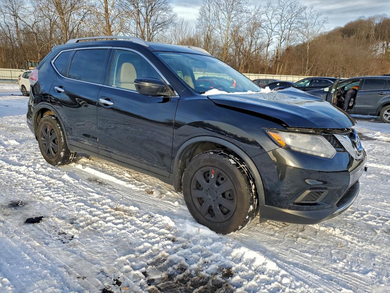 2016 NISSAN ROGUE S photo 4