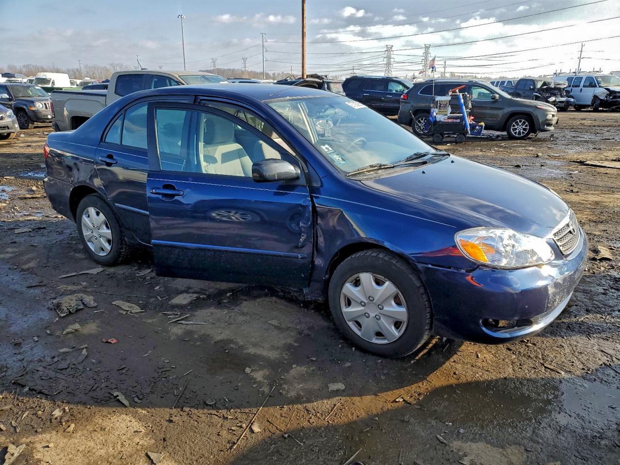 2005 TOYOTA COROLLA CE photo 4