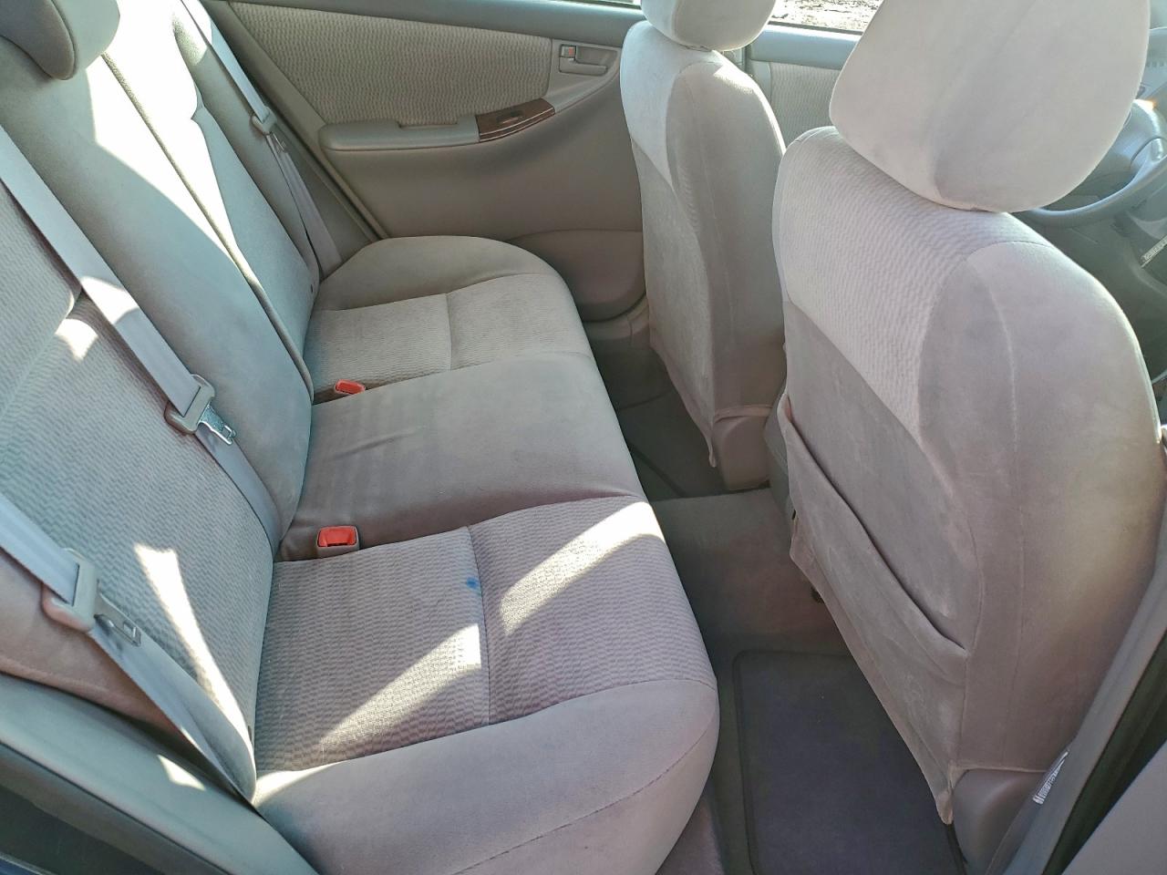 2005 TOYOTA COROLLA CE photo 10
