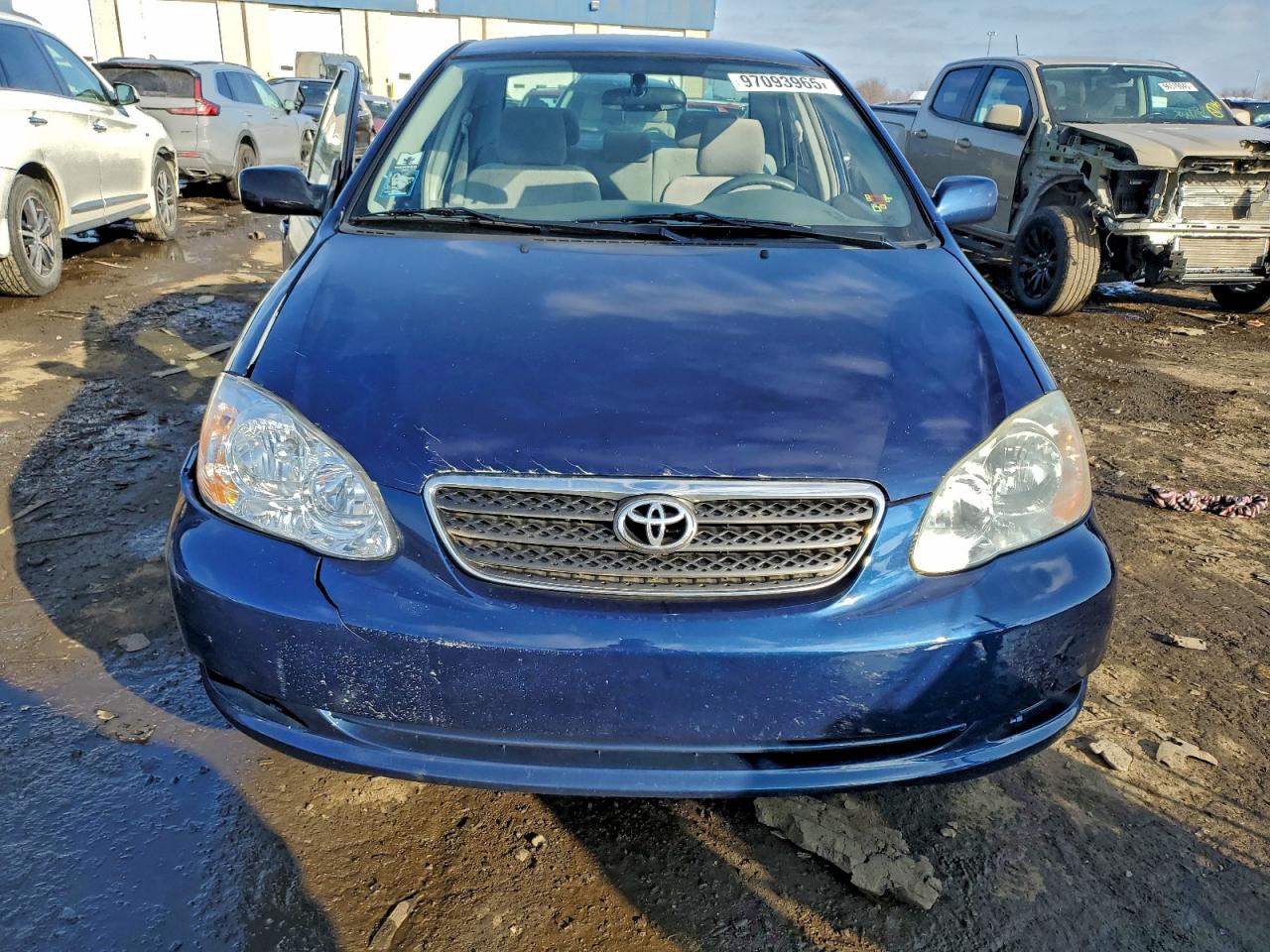 2005 TOYOTA COROLLA CE photo 5