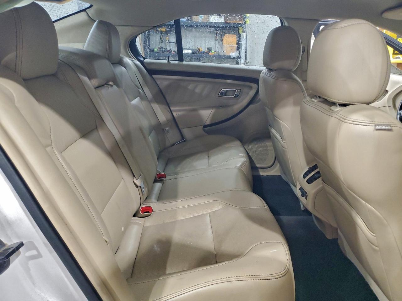 2014 FORD TAURUS LIMITED photo 19