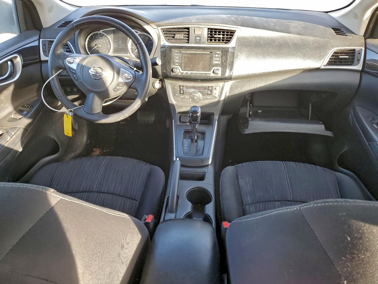 2018 NISSAN SENTRA S photo 15