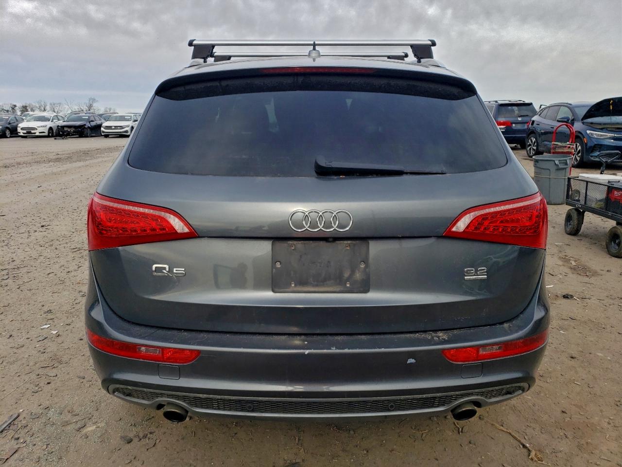 2012 AUDI Q5 PREMIUM PLUS photo 11
