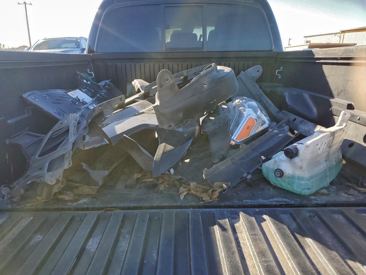 2022 TOYOTA TACOMA DOUBLE CAB photo 12