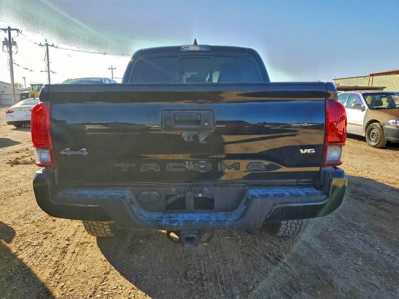 2022 TOYOTA TACOMA DOUBLE CAB photo 6