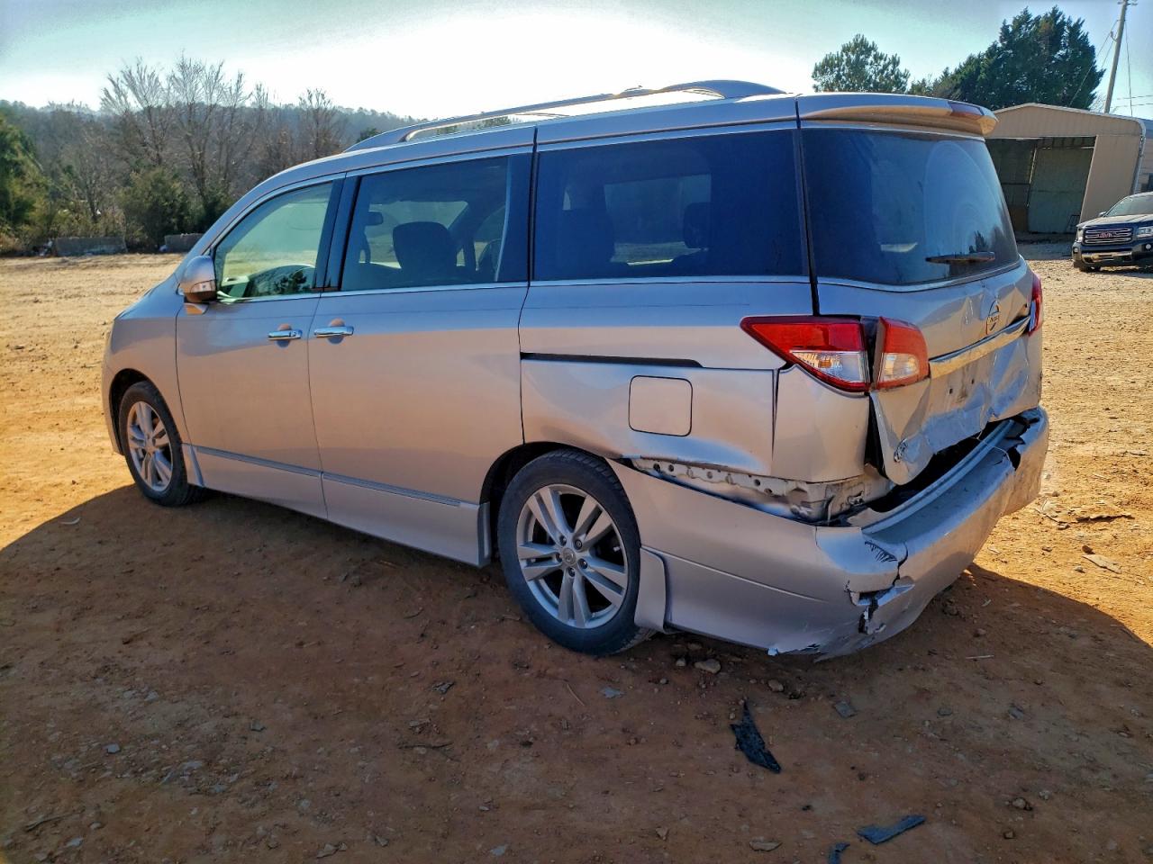 2013 NISSAN QUEST S photo 2
