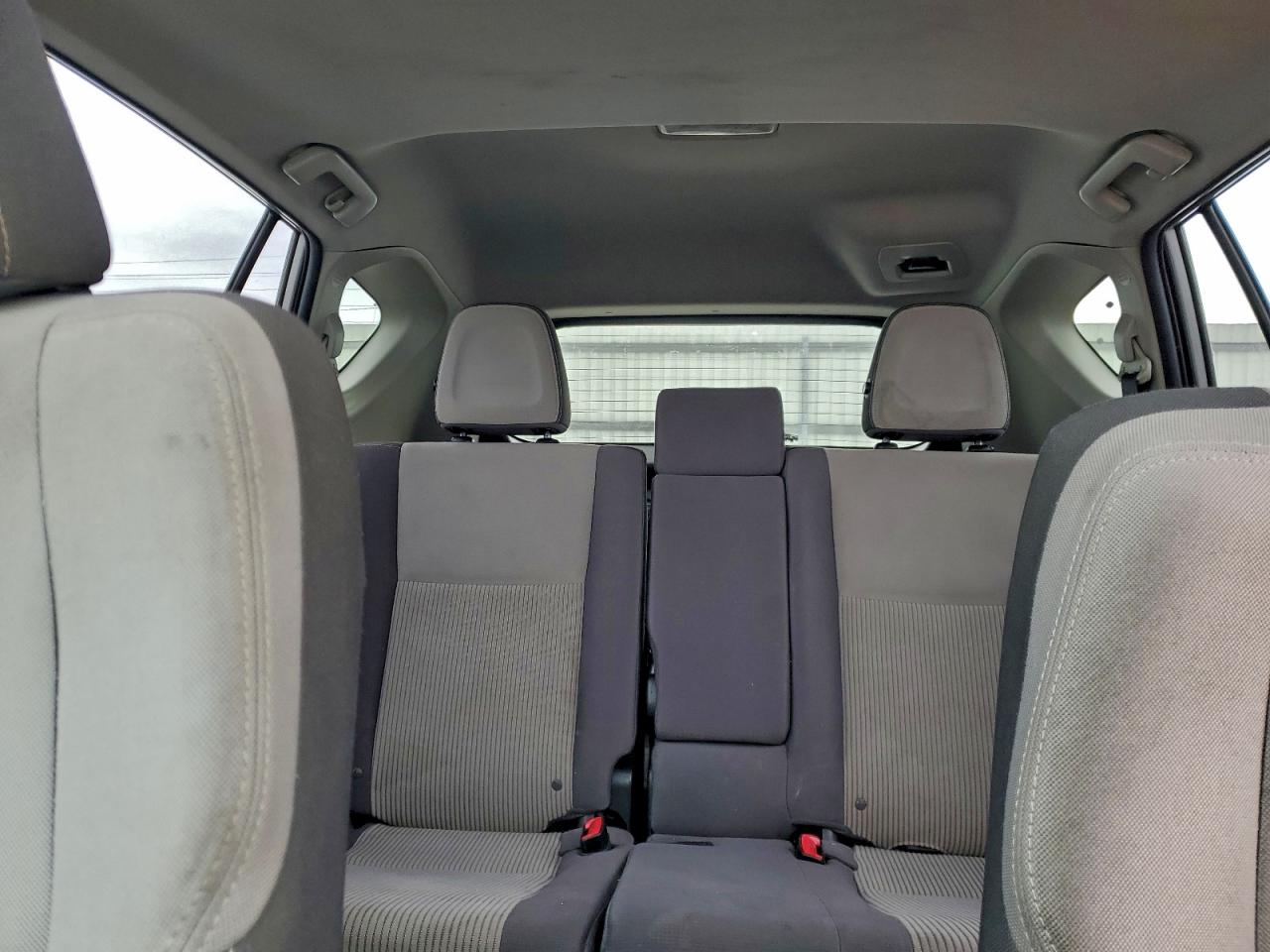 2013 TOYOTA RAV4 XLE photo 10