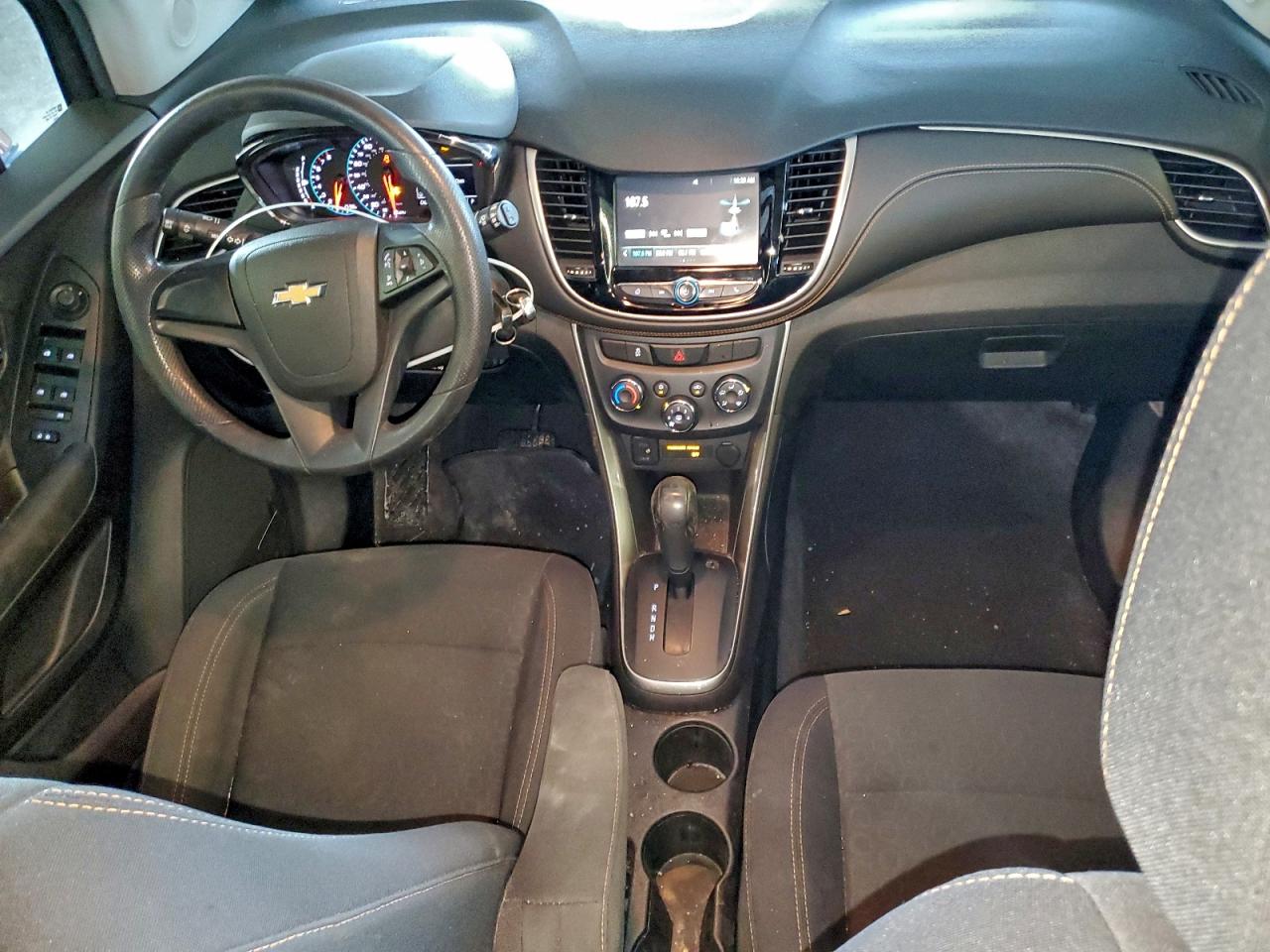 2017 CHEVROLET TRAX LS photo 15