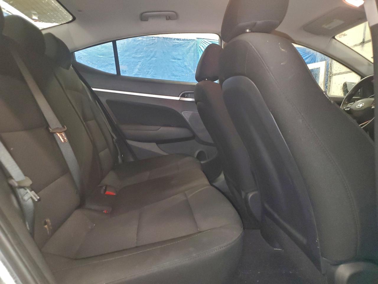 2020 HYUNDAI ELANTRA SEL photo 10