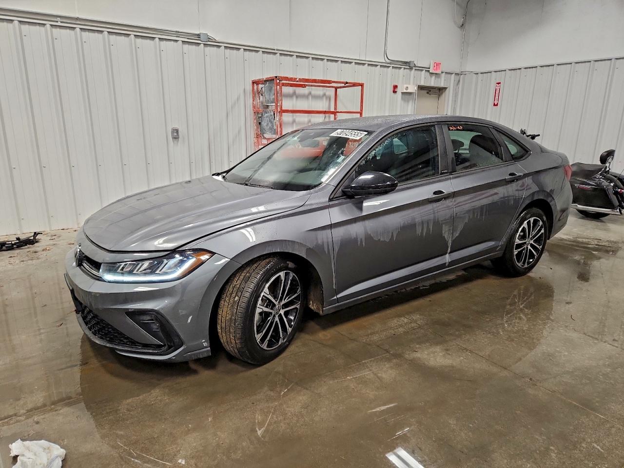 2025 VOLKSWAGEN JETTA SPORT — FRONT END damage — photo 1