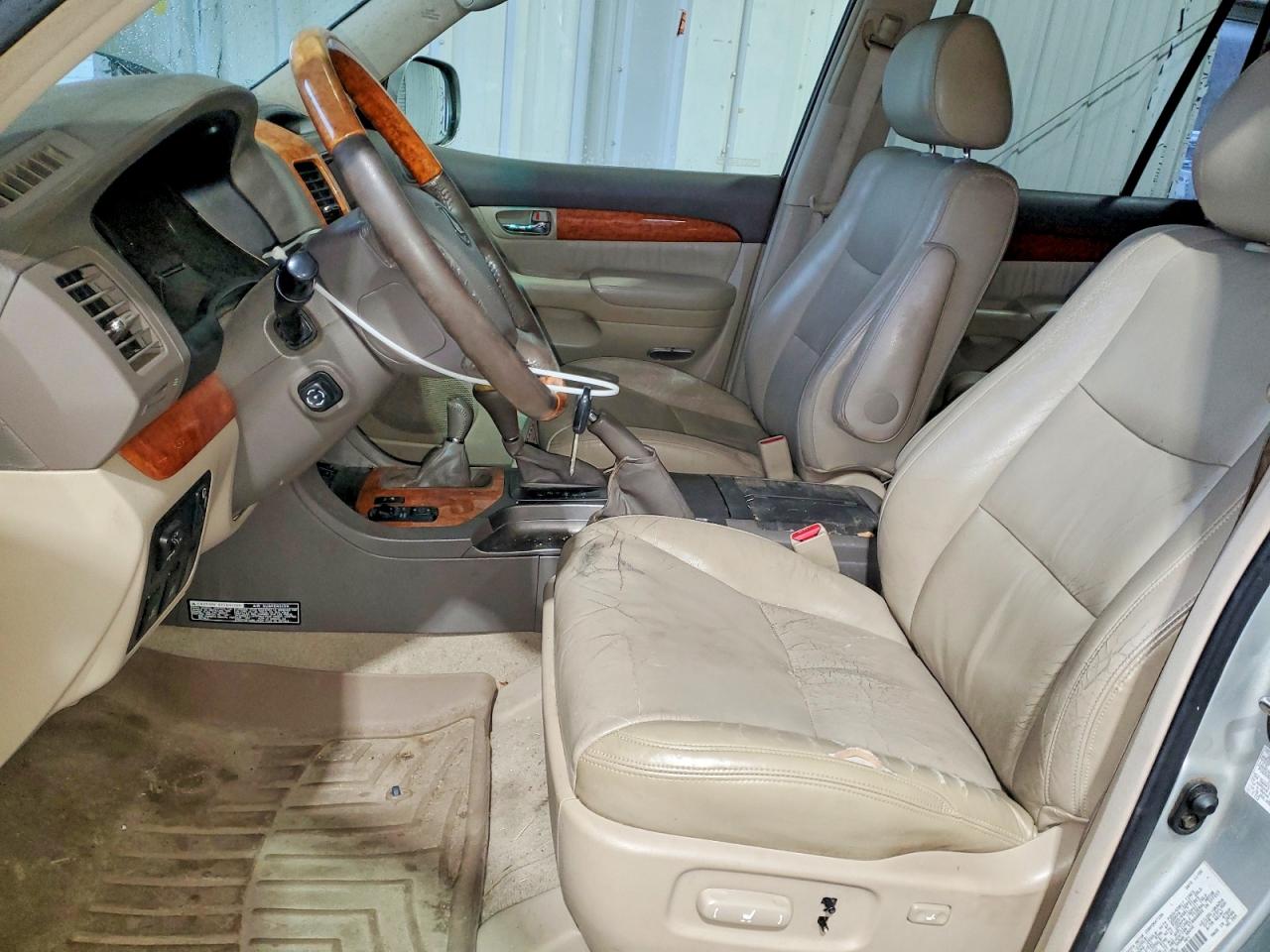 2003 LEXUS GX 470 photo 13