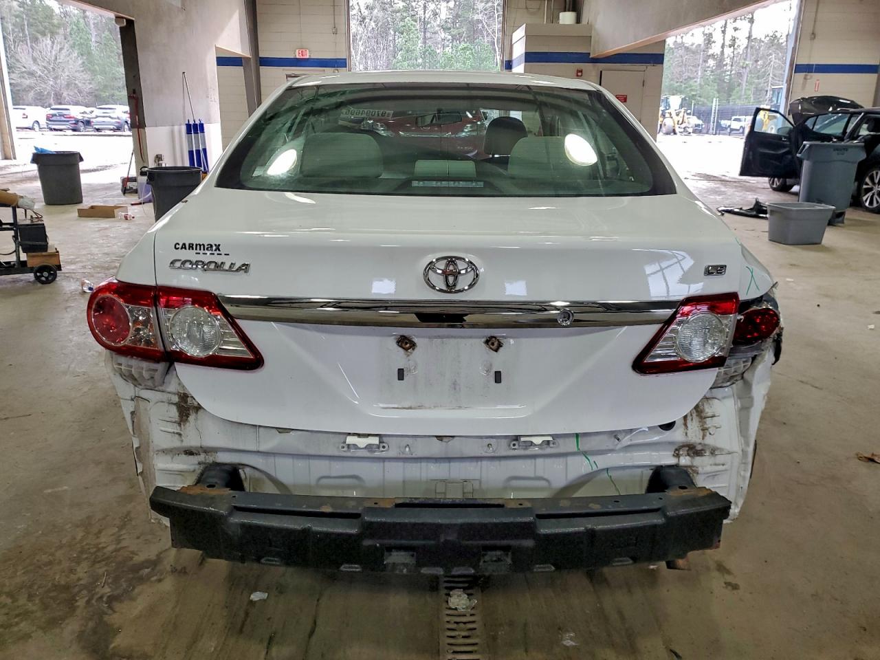 2012 TOYOTA COROLLA BASE photo 6