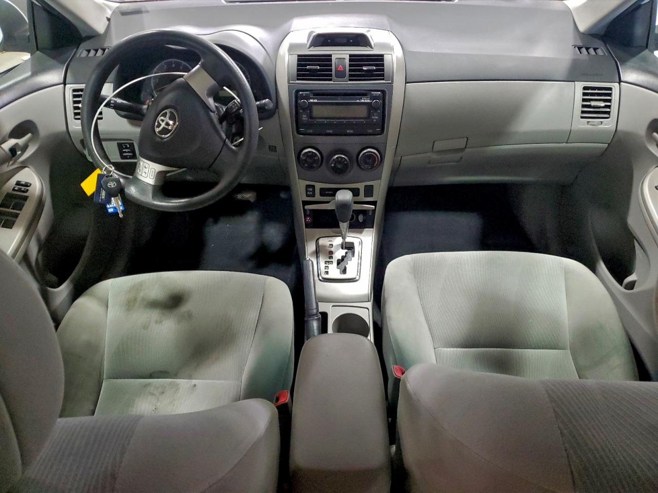 2012 TOYOTA COROLLA BASE photo 8