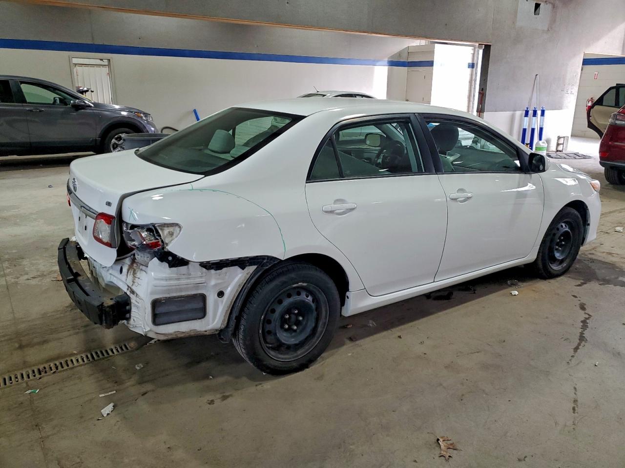 2012 TOYOTA COROLLA BASE photo 3