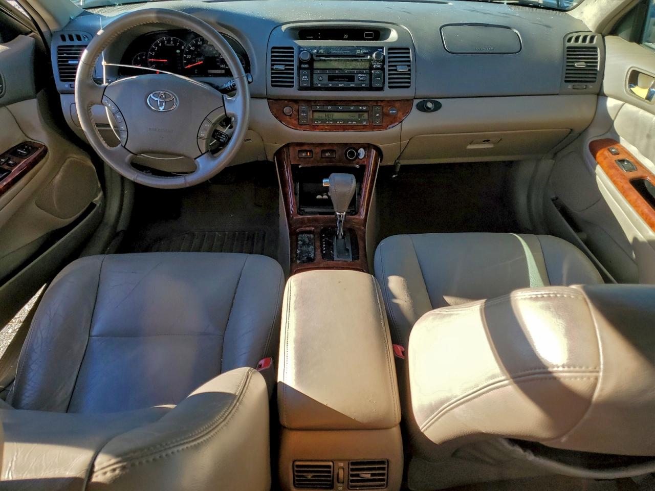 2005 TOYOTA CAMRY LE photo 15