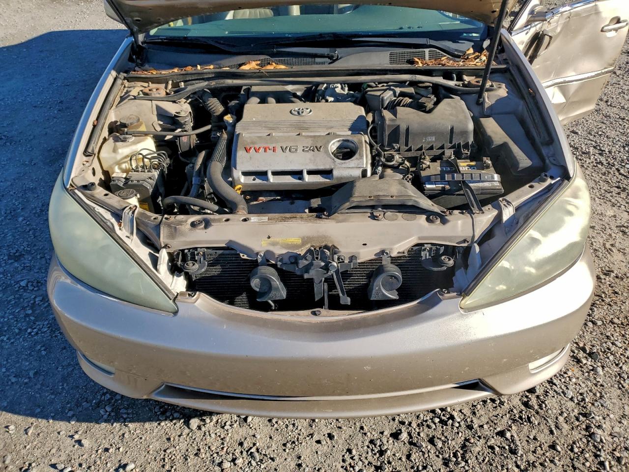 2005 TOYOTA CAMRY LE photo 21