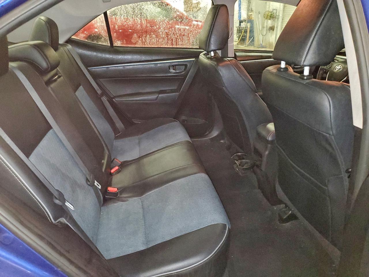 2016 TOYOTA COROLLA photo 10