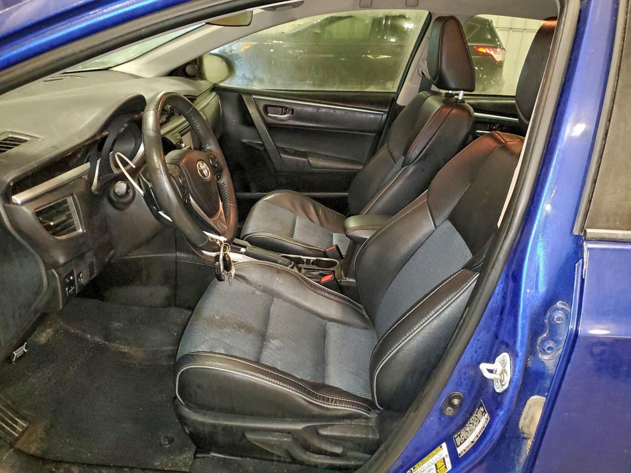 2016 TOYOTA COROLLA photo 7