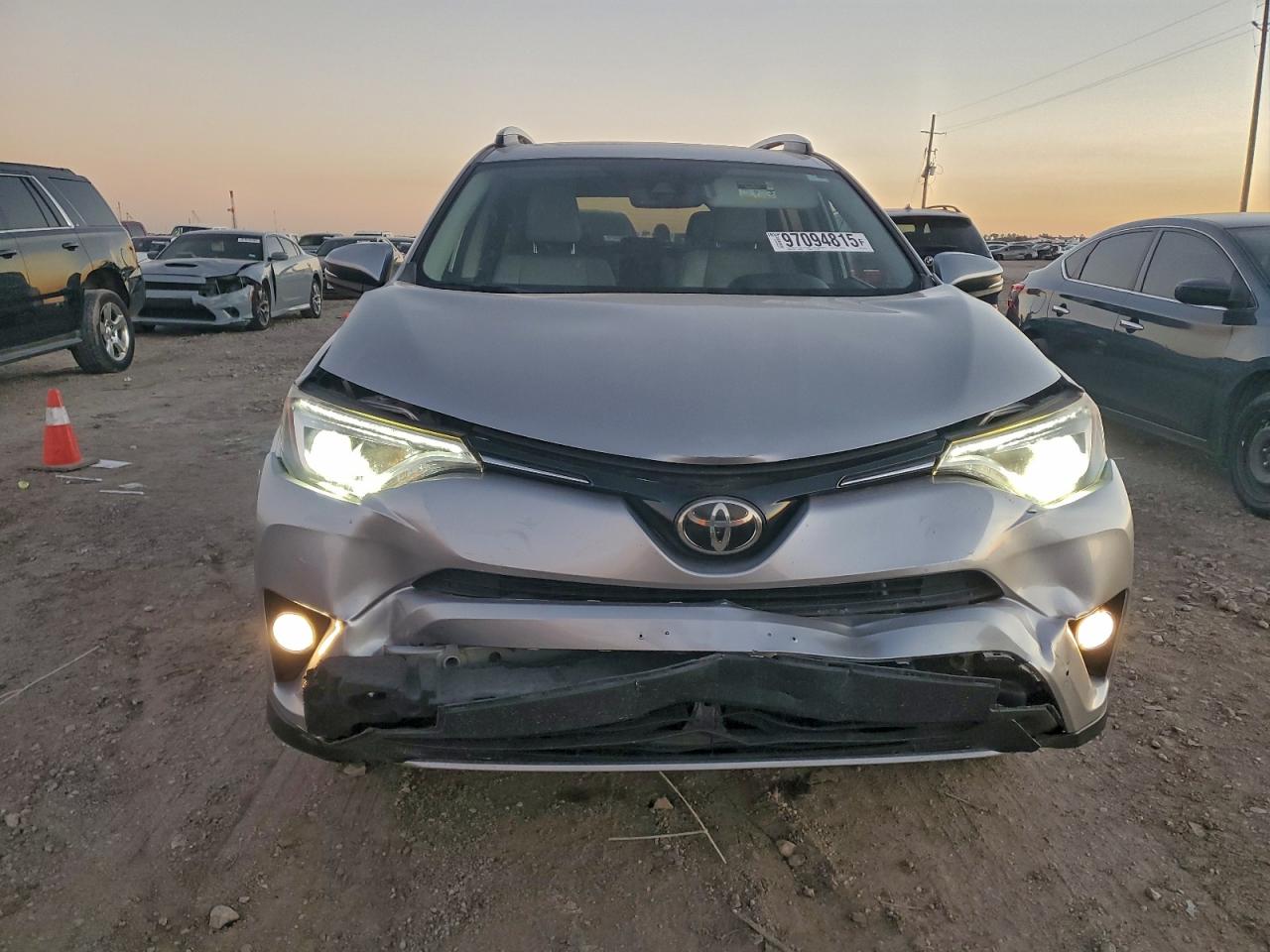 2017 TOYOTA RAV4 LIMITED photo 13