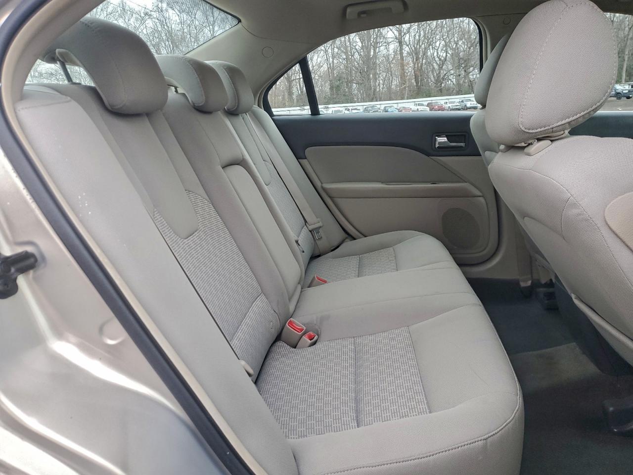 2010 FORD FUSION SE photo 10