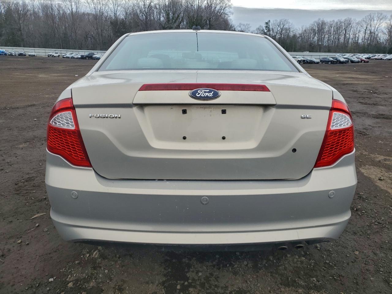 2010 FORD FUSION SE photo 6