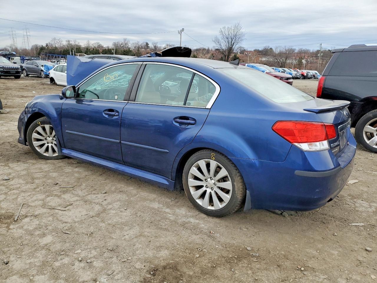 2011 SUBARU LEGACY 2.5I LIMITED photo 2