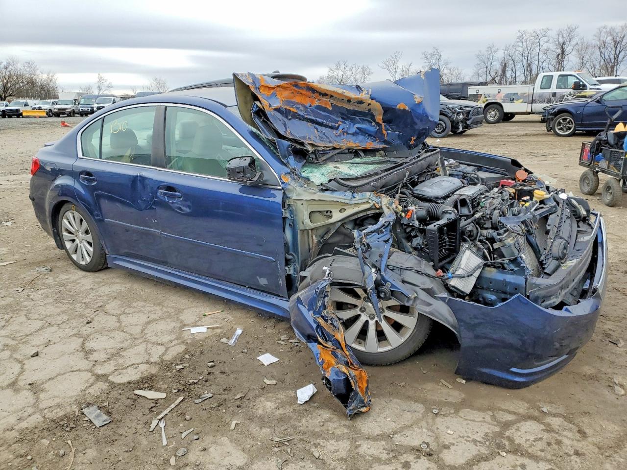 2011 SUBARU LEGACY 2.5I LIMITED photo 4