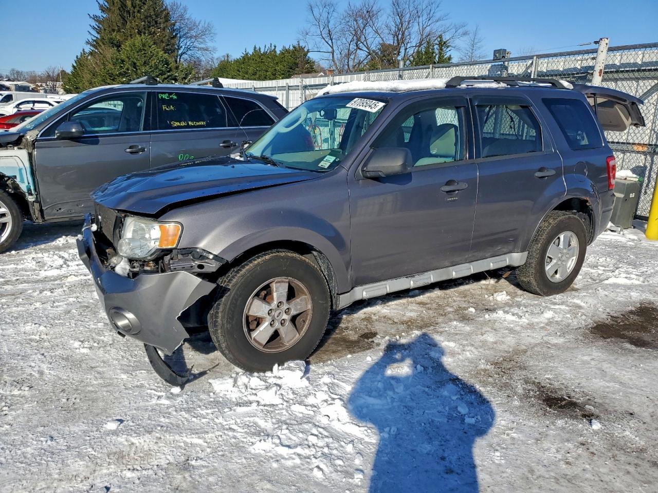 2011 FORD ESCAPE