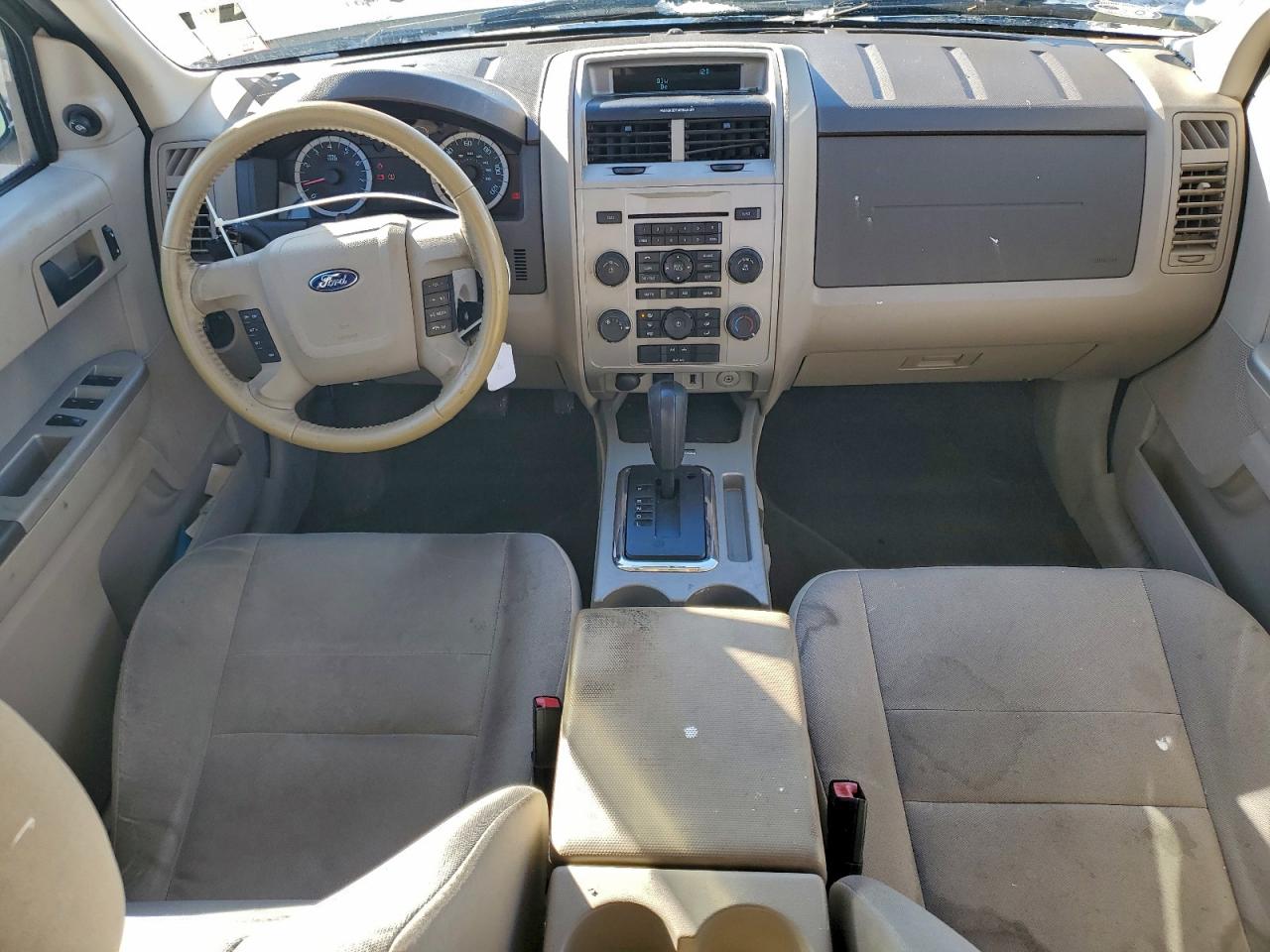 2011 FORD ESCAPE XLT photo 15