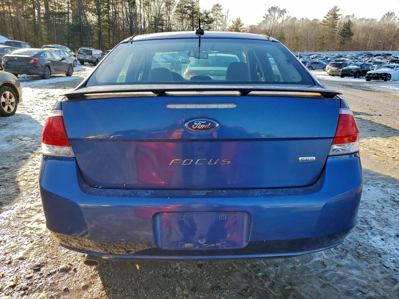 2008 FORD FOCUS SE photo 11