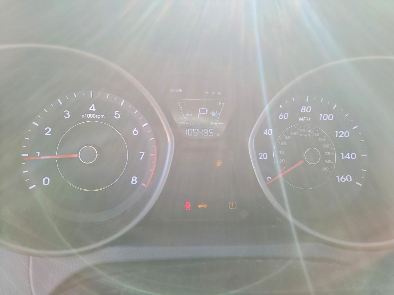 2015 HYUNDAI ELANTRA SE photo 25