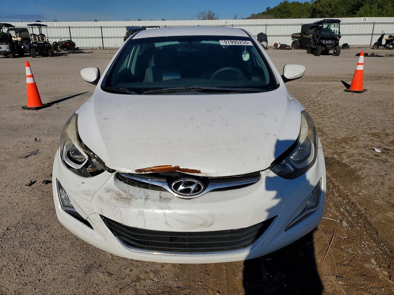 2015 HYUNDAI ELANTRA SE photo 13