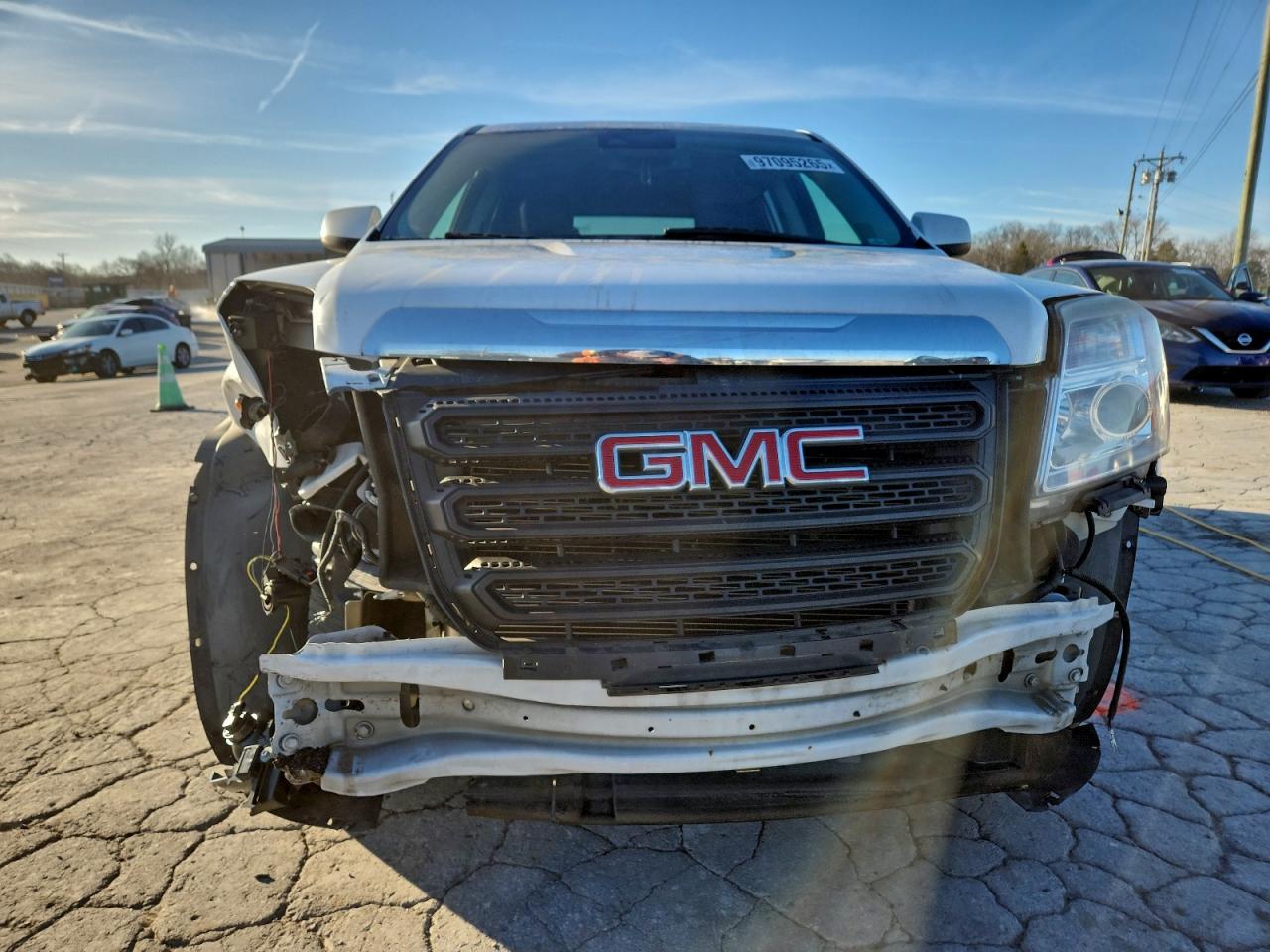 2017 GMC TERRAIN SLE photo 9